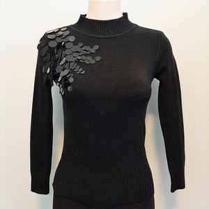 🅱️🅾️G🅾️ Black sequins long sleeves sweater